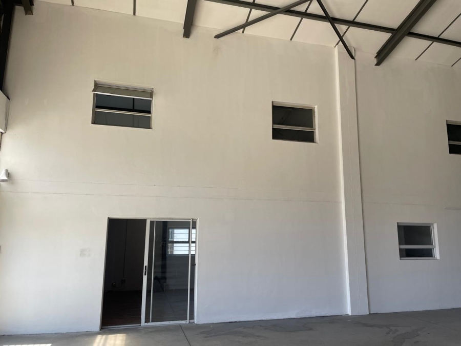 To Let commercial Property for Rent in Maitland Western Cape